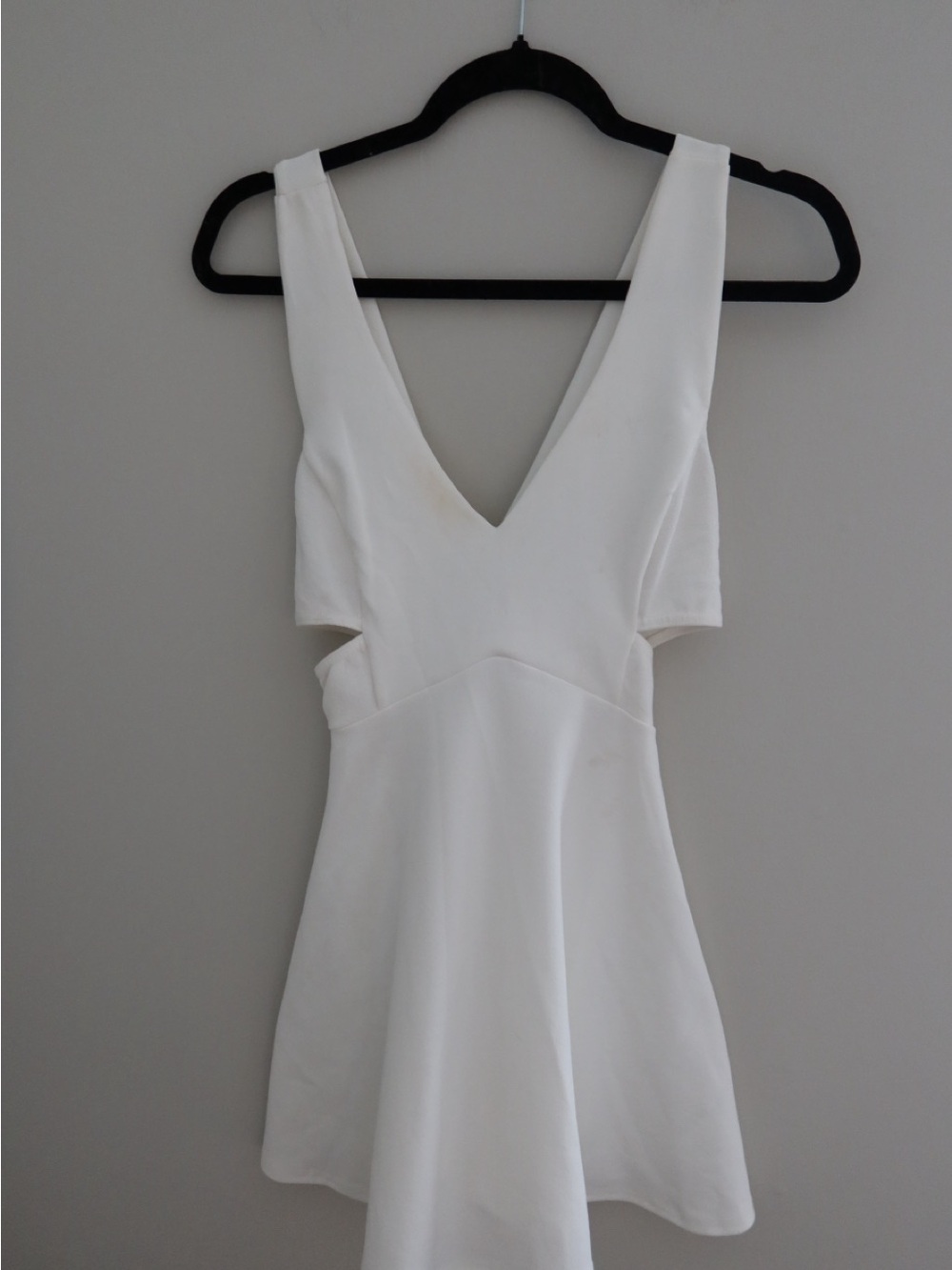Boohoo White Backless V-Neck Skater Dress
